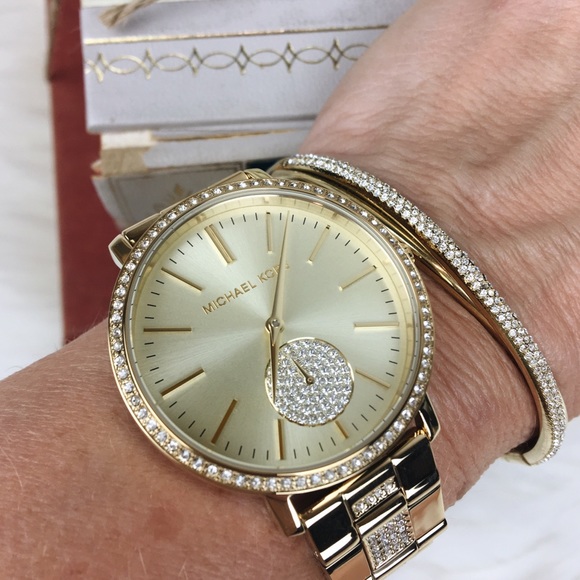 Michael Kors gold crystal bezel bracelet watch - Picture 3 of 8